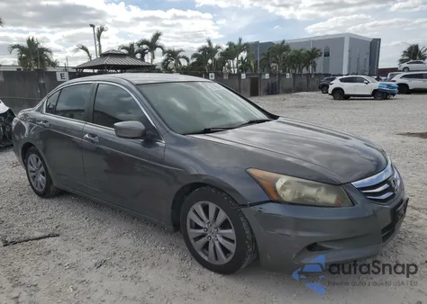 2012 Honda Accord Lx z USA, uszkodzony, nr VIN 1HGCP2F32CA079306